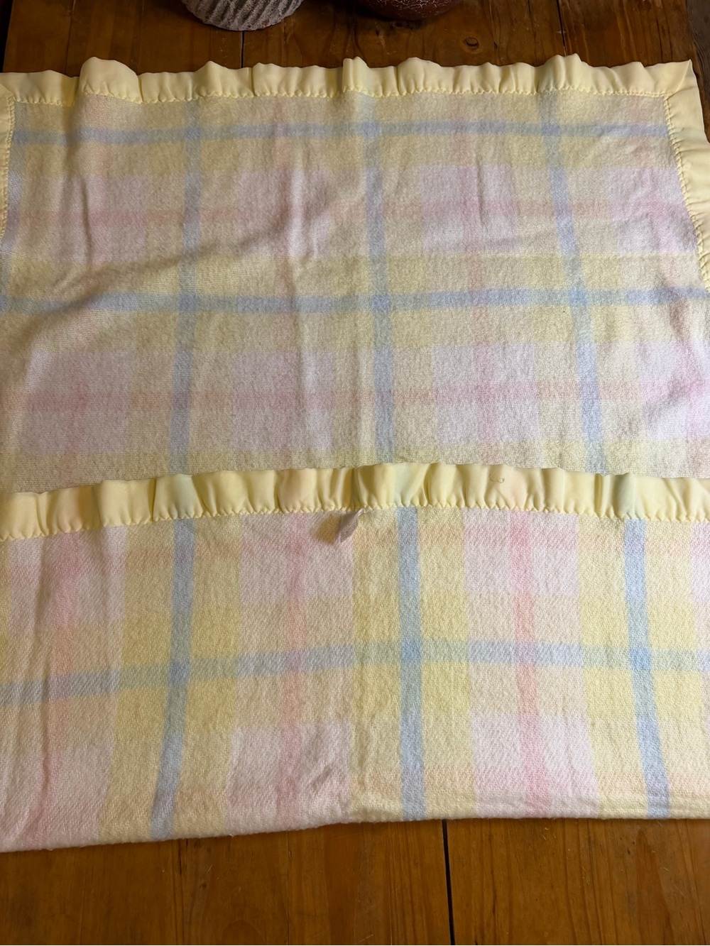 Vintage Chatham Baby Crib Blanket Pastel Plaid Satin Trim 35x50 Made USA
